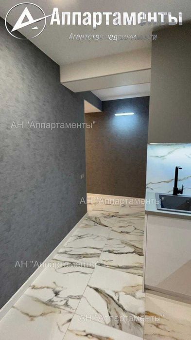 Продам 2к.кв. новострой ЖК Рогатинский, дизайн. ремонт, метро Ц-Рынок