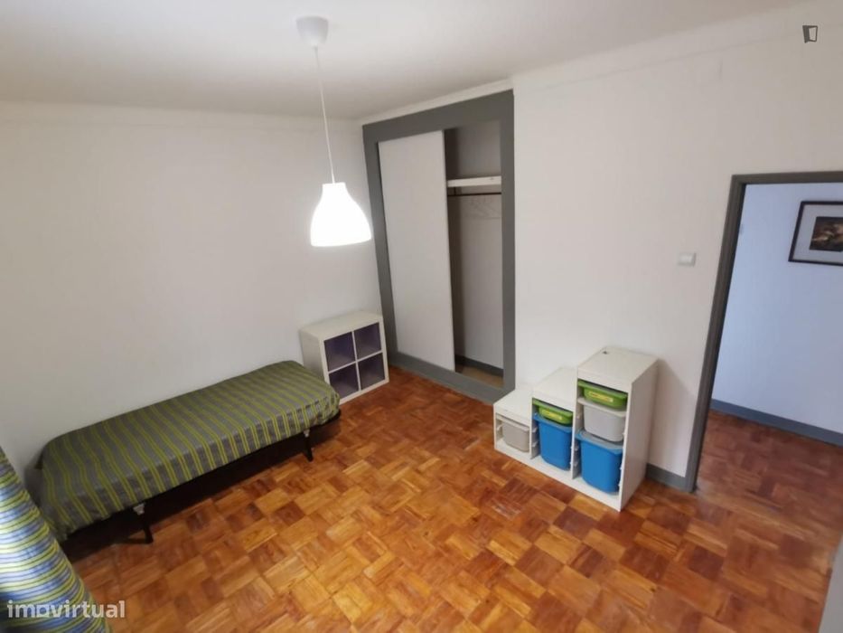 Quarto - localizado em Covilha
