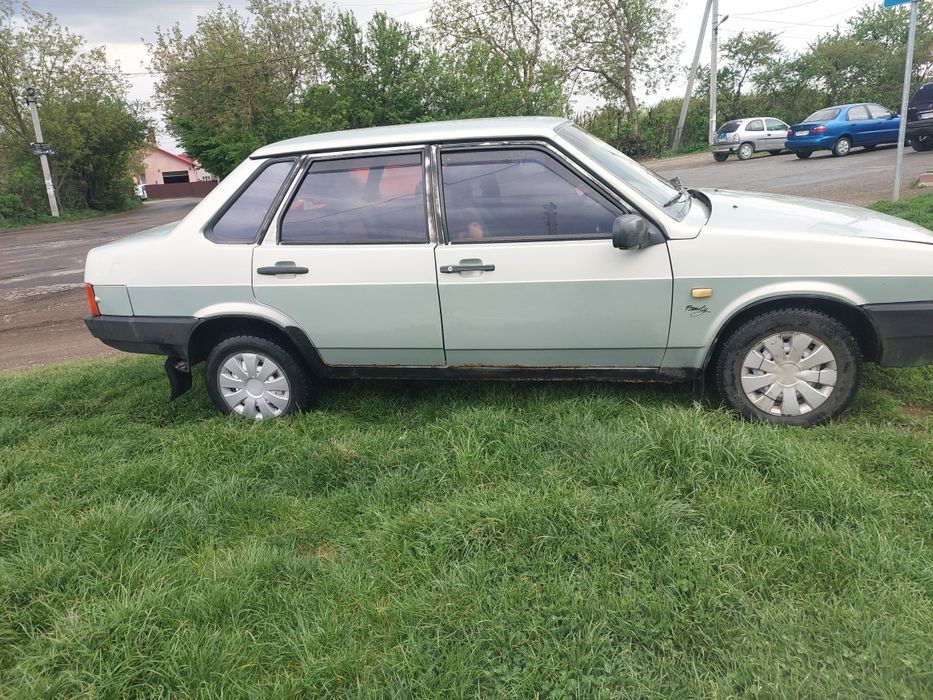 ВАЗ 21099 2002 року