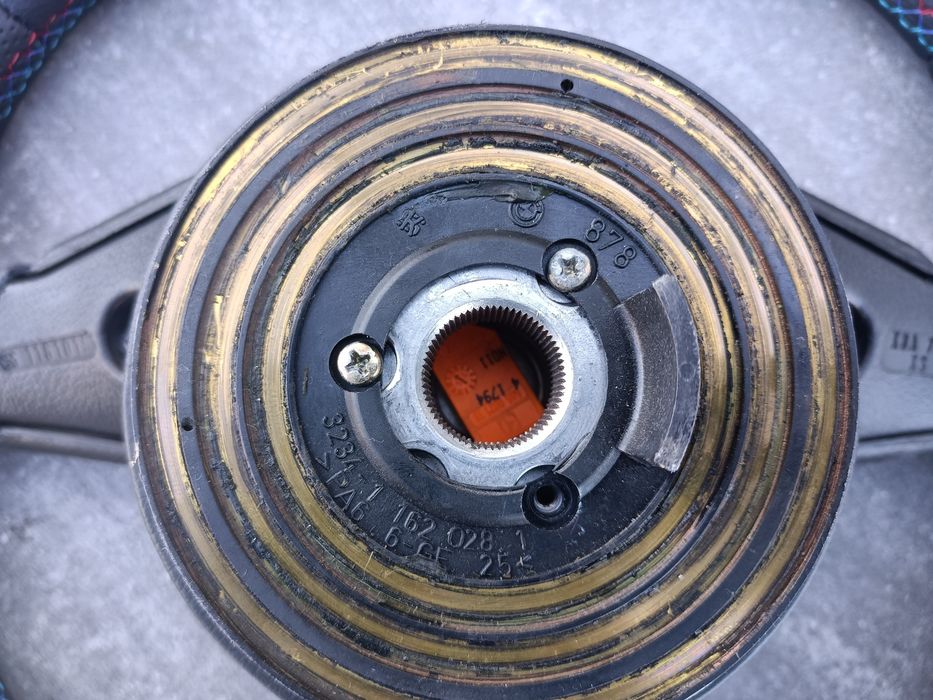 Kierownica sportowa BMW E36 E34 E31 z poduszką powietrzną airbag M3