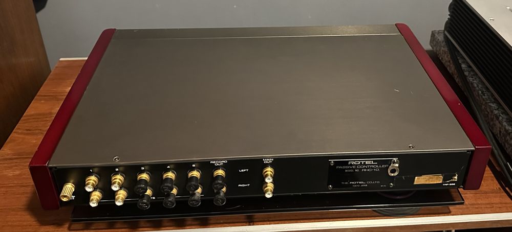 Rotel RHC-10 (michi) pré-amplificador passivo