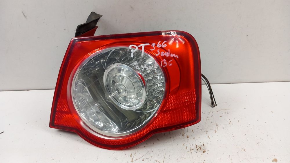 Vw Passat B6 Sedan  Lampa Tył Prawa