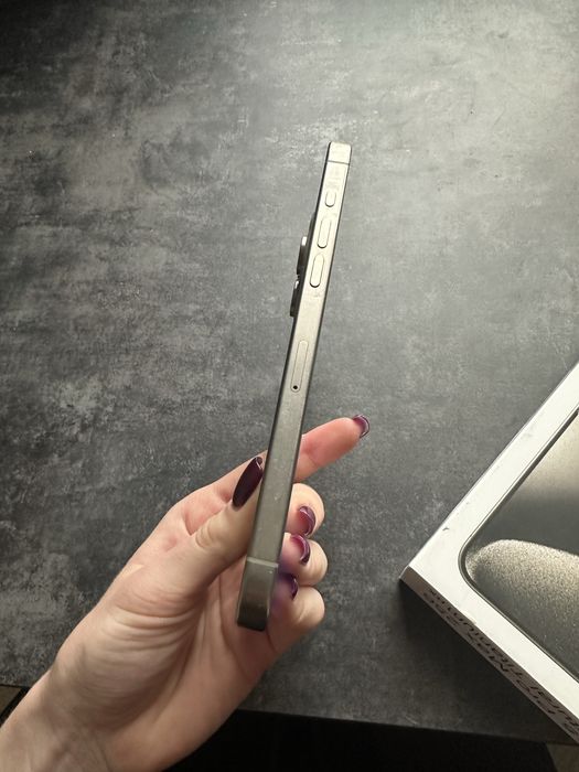 Iphone 15 Pro Max 256gb natural titanium
