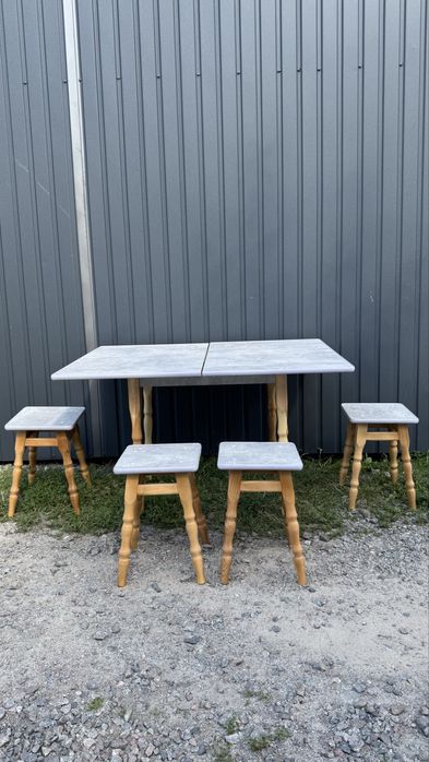 Кухонний комплект