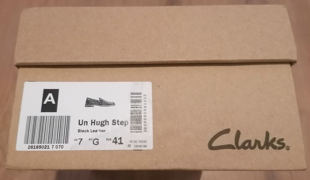 Sapatos Clark's Un Hugh Step 41 novos