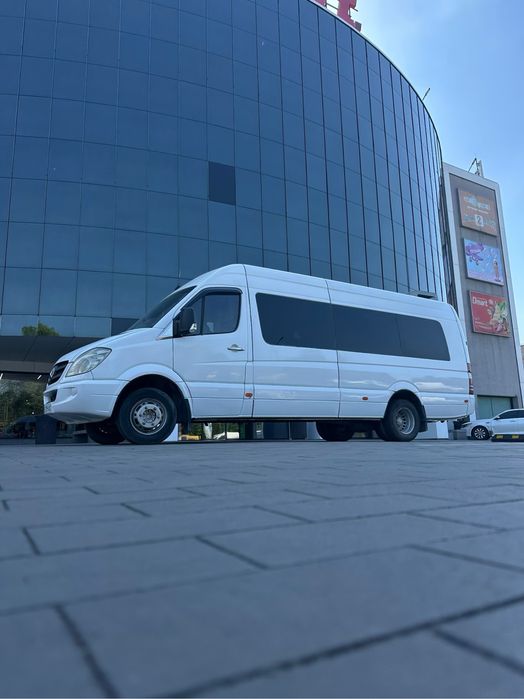 Аренда микроавтобуса 20-21 мест в Днепре. Перевозки пассажиров.