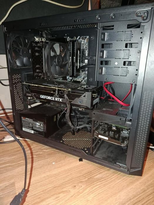 Komputer stacjonarny