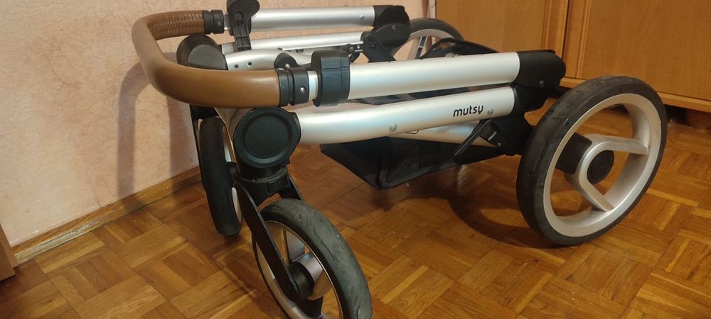 Wózek 2 w1 Mutsy model Nio