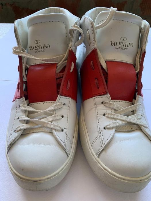 Кросівки жіночі Valentino