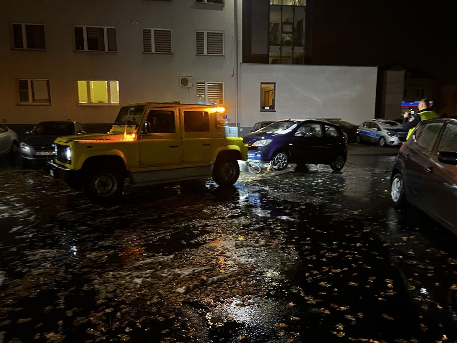 Pomoc drogowa 24/7 holwanie tir laweta parkingi podziemne