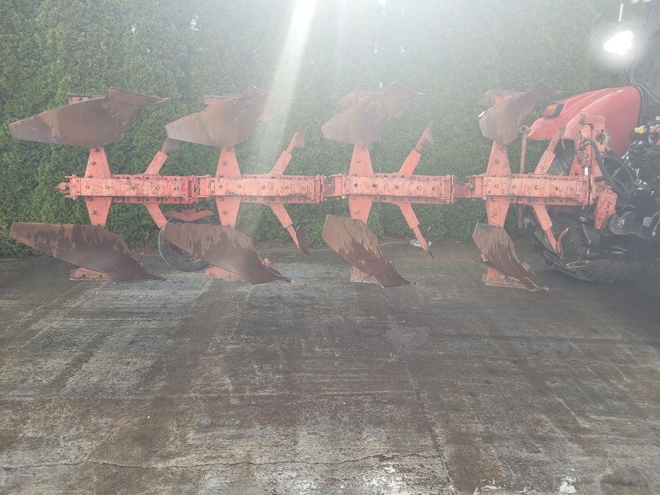 Pług   3+1 na resorze nie kverneland unia kuhn