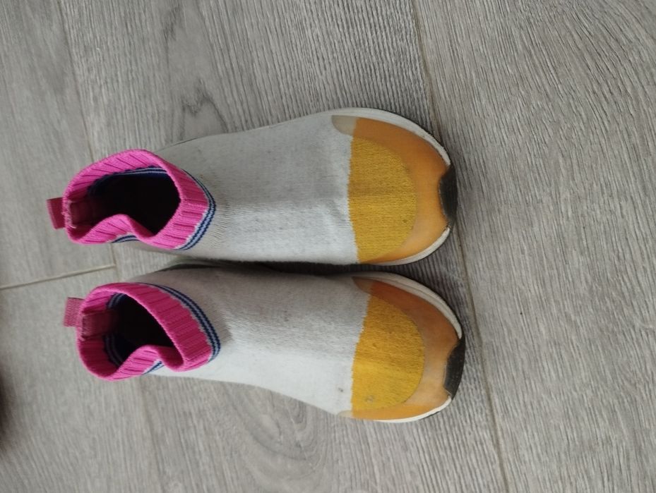 Кеди зара мокасини Zara кросівки Zara 23 босоніжки