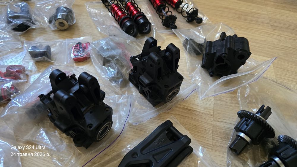 ARRMA KRATON 8S Roller майже зібраний RC - запчастини обмін на Traxxas  Losi