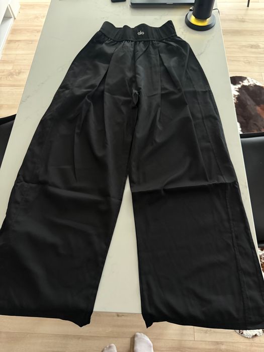 Нові  штани Alo розмір S