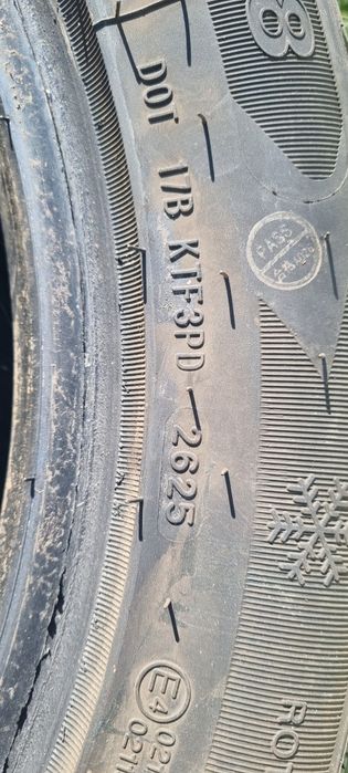 Opony zimowe 225 /50 R 17