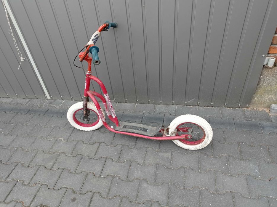 Hulajnoga pompowane koła