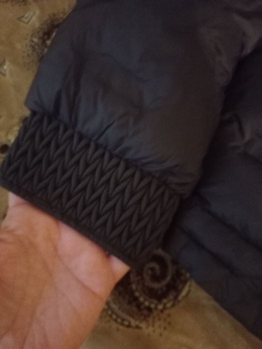 Курточка укорочена демісезонна 100 грамівка, пух. розмір л-2хл.