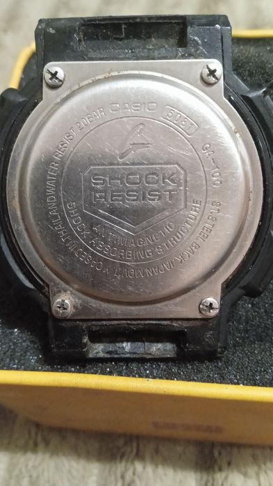 Часы Casio G-SHOCK GA-100