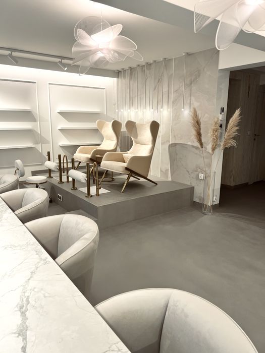 Stanowiska do stylizacji Paznokci