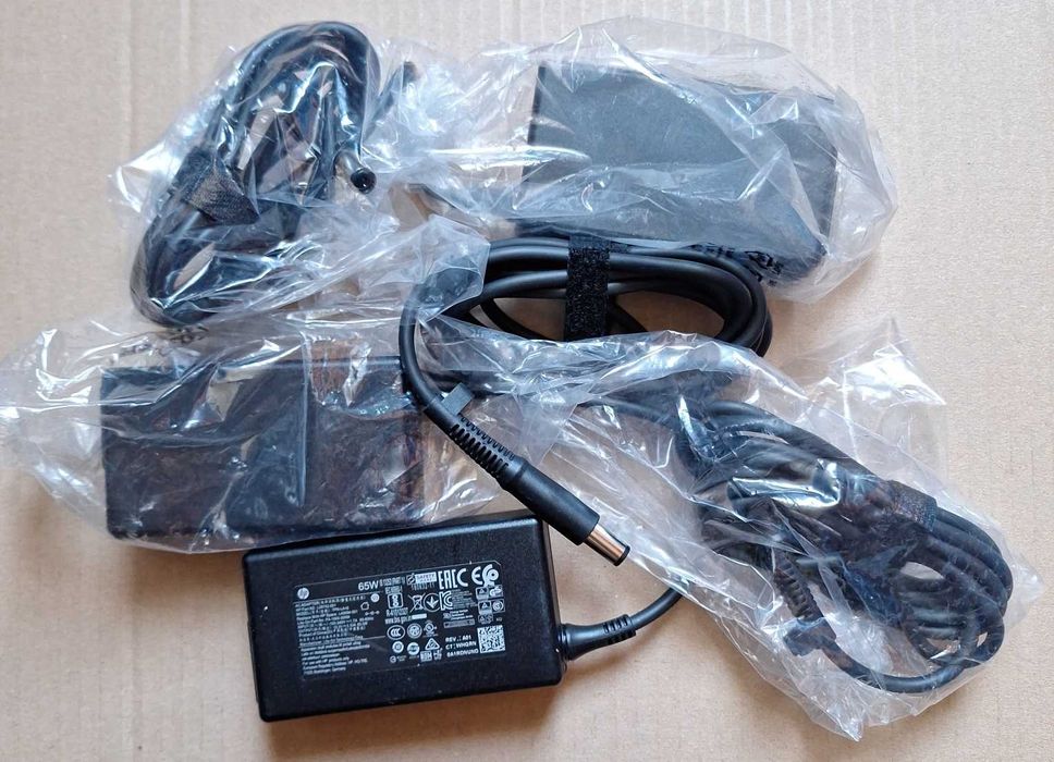 Zasilacz HP 65W do laptopa, nieużywany