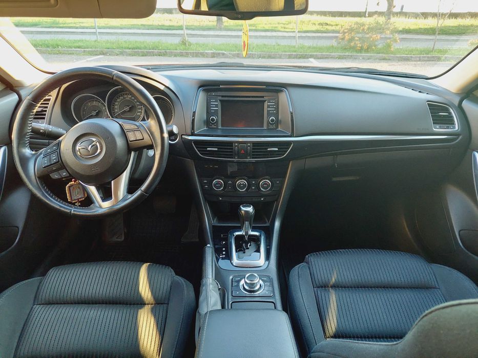 Mazda 6 2013 • 2.0 • Автомат • 188тис