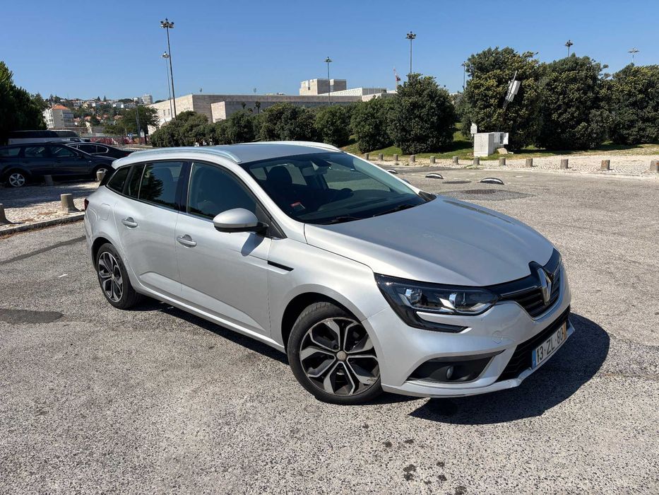Renault Megane IV Sport Tourer 1.5 dci AUTOMÁTICA
