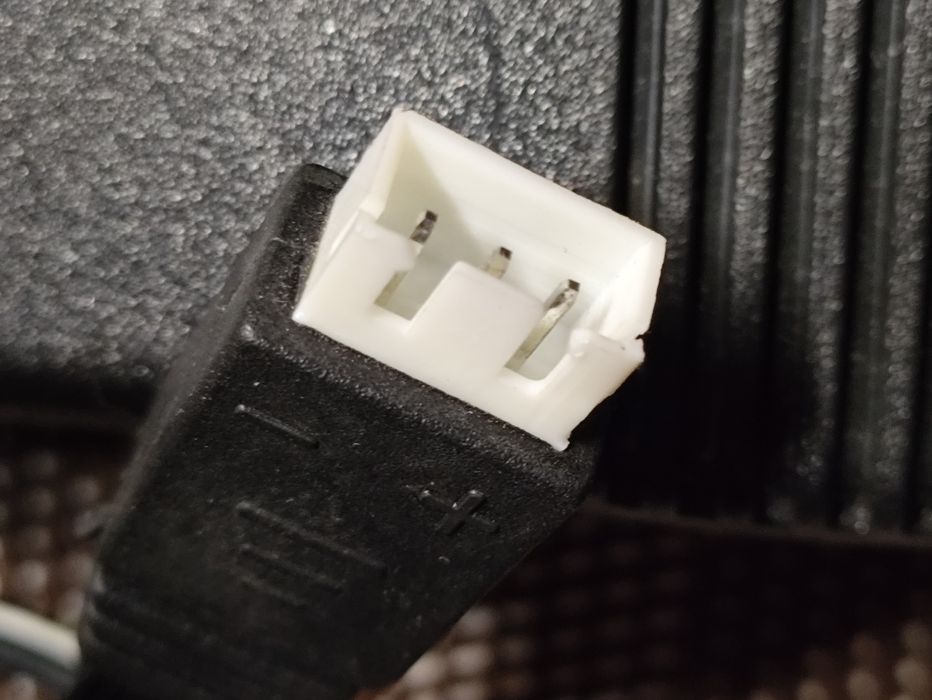 Зарядное устройство 7.4V 2S Li-ion/Li-pol (800mA) + переходник