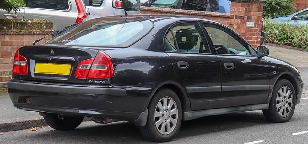 Разборка Mitsubishi Carisma 1996-2003 каризма мотор салон мкпп шрот