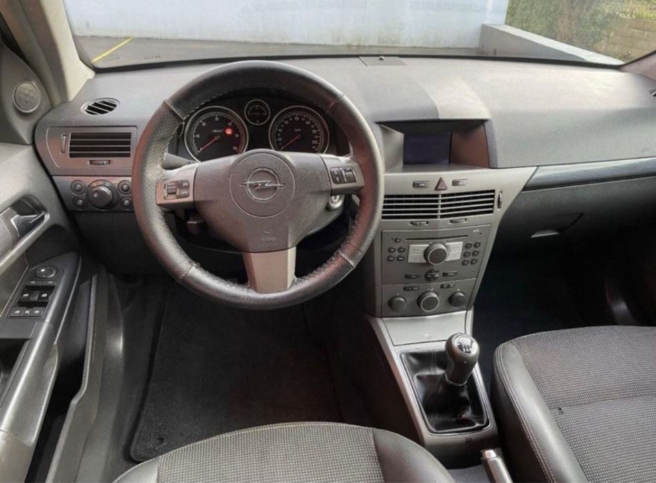 Vendo Opel Astra H Caravan 1.7 CDTI