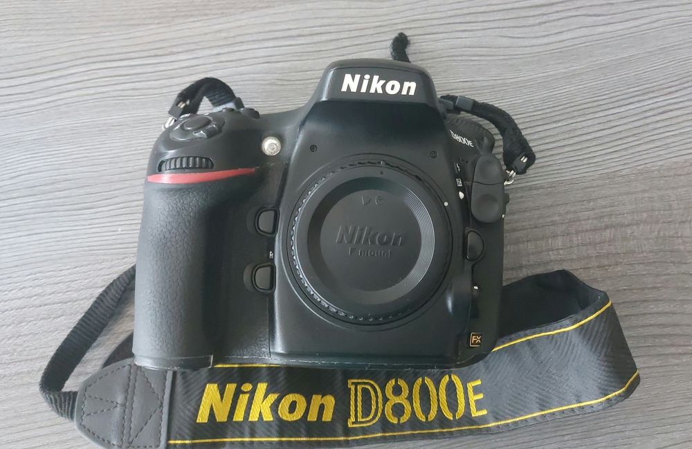 Vendo Nikon d800e