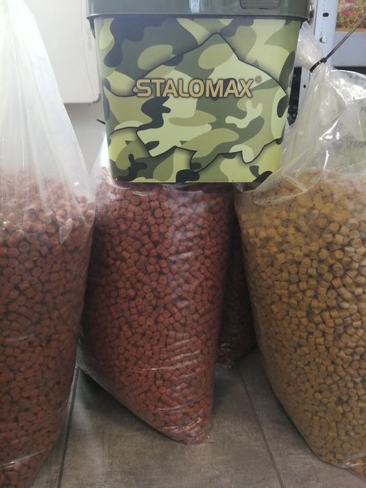 Pelet zanętowy luz 1kg Stalomax