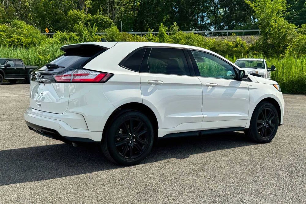 Ford Edge ST-Line      2023