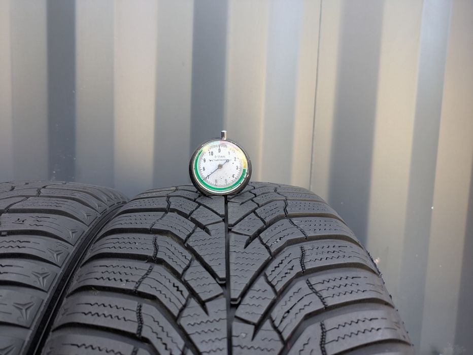 205/55R17 Kumho WinterCraft WP52 Zima