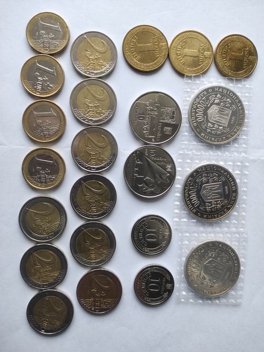 монети різних країн