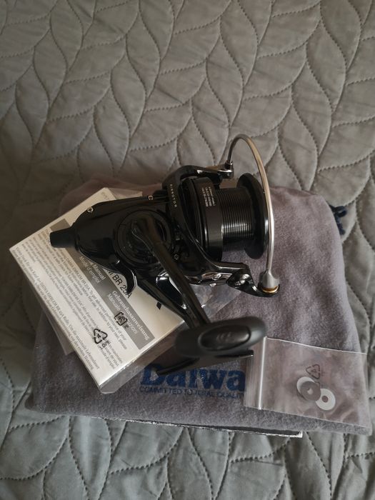 Kołowrotek feederowy Daiwa Emblem BR 25A