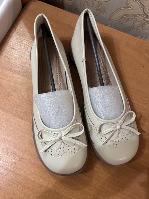 Балетки,лофери,туфлі