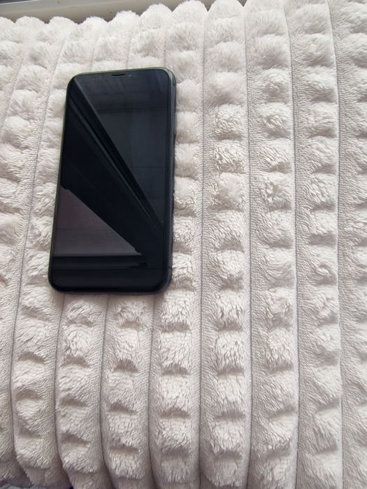 Продам Iphone 11 128gb