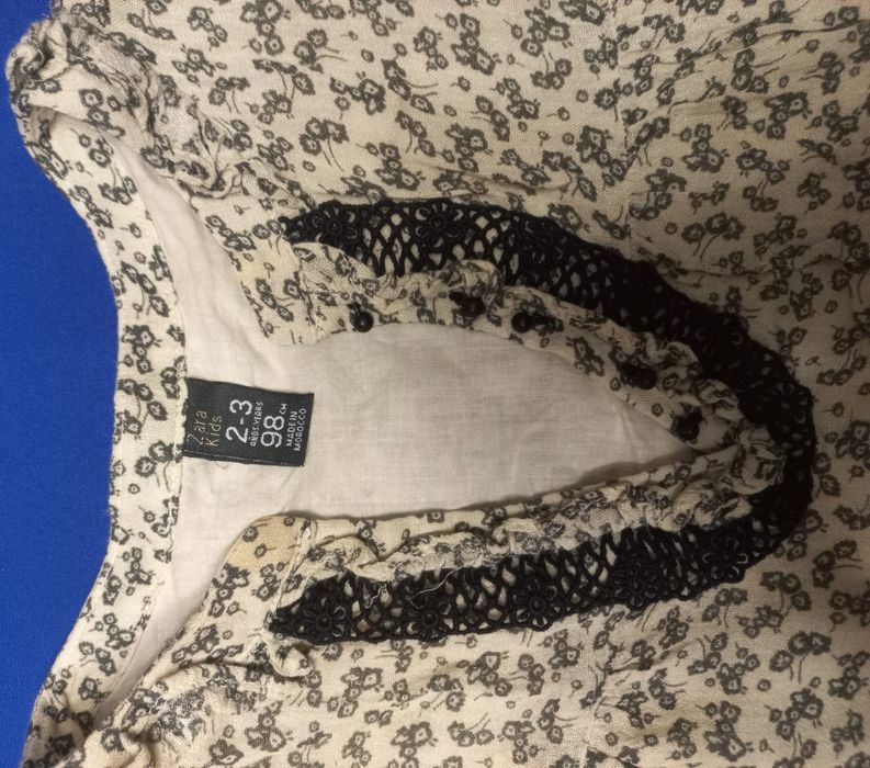 Vestidos lindos à escolha 8 €