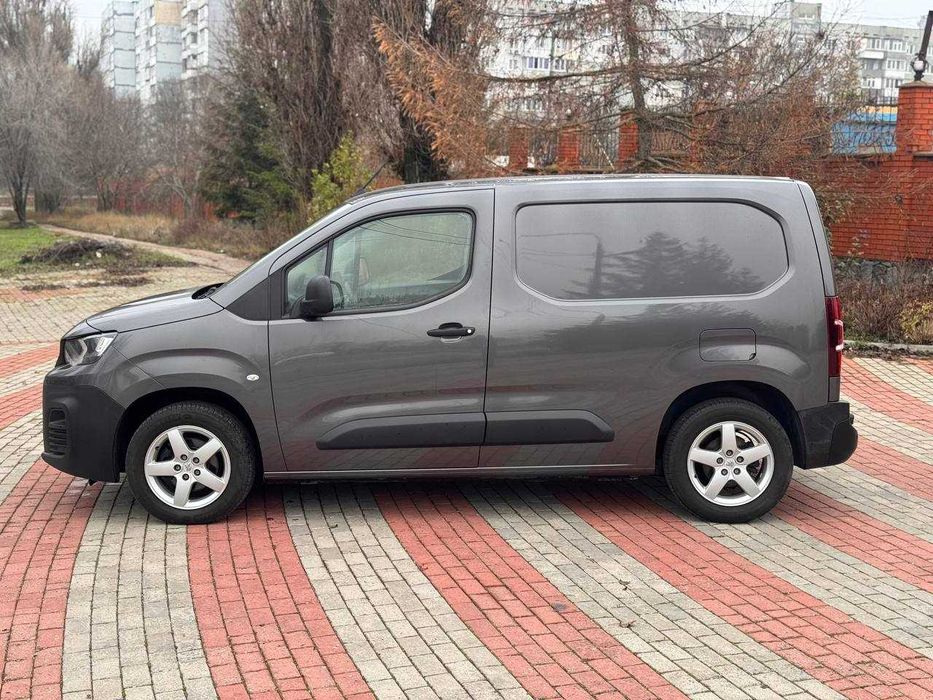 Peugeot Partner 2020г 1.5hdi Мкпп-5