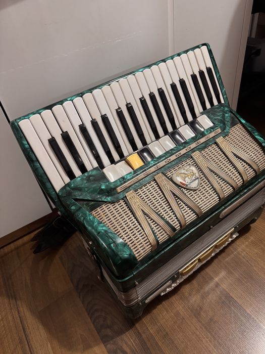 Akordeon Delicia Melodia VII 96 basów zielony