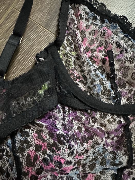 Яркий боди agent provokateur l'agent 32 c