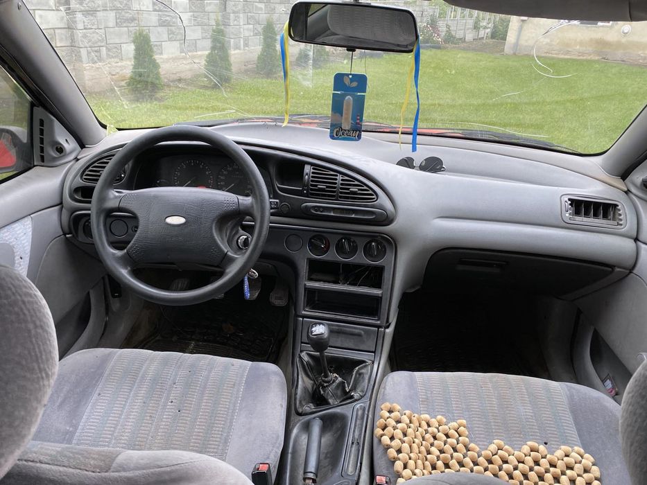 Продам ford mendeo 1993