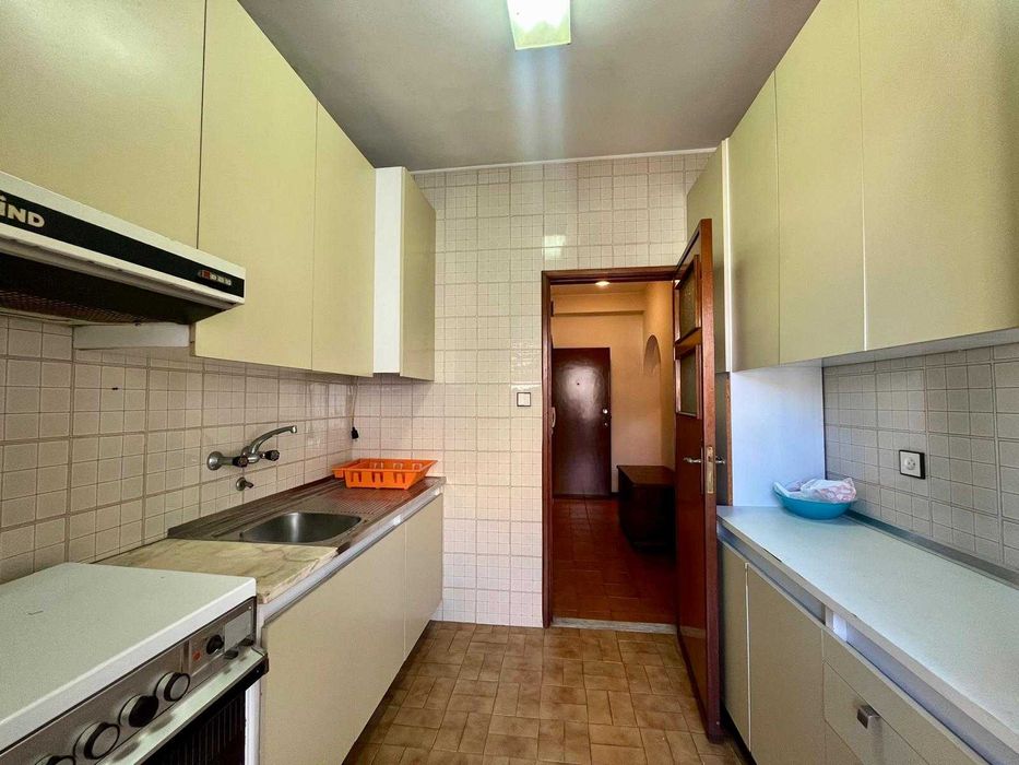 Apartamento T2, vista mar.