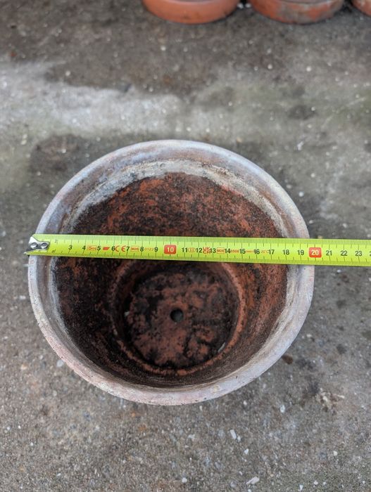 Vasos em barro vários tamanhos