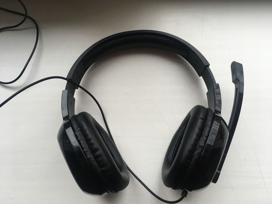 Наушники Edifier