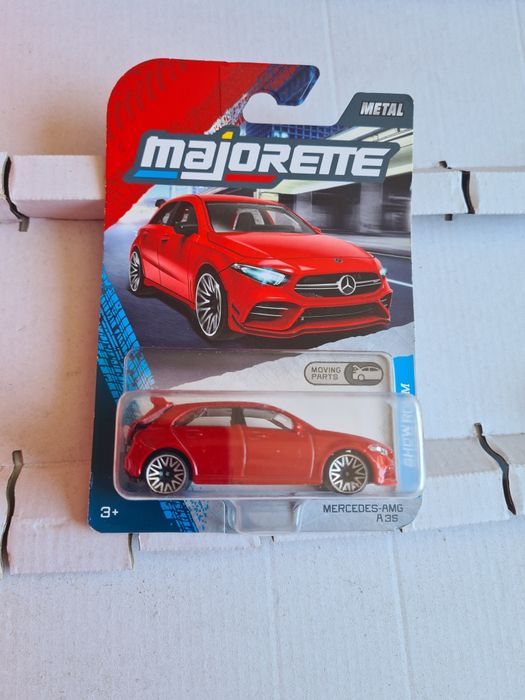 Autko Majorette hot wheels matchbox mini gt welly siku maisto mercedes benz amg