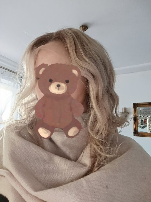 Peruka włosy blond z odrostem  100% naturalne