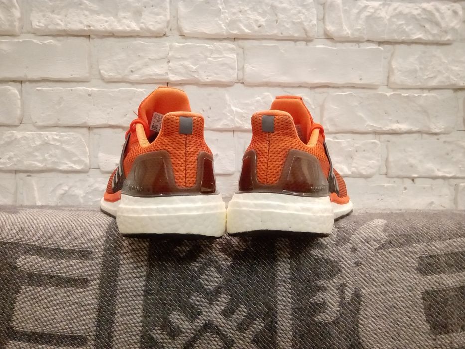 Кроссовки Adidas Supernova Boost