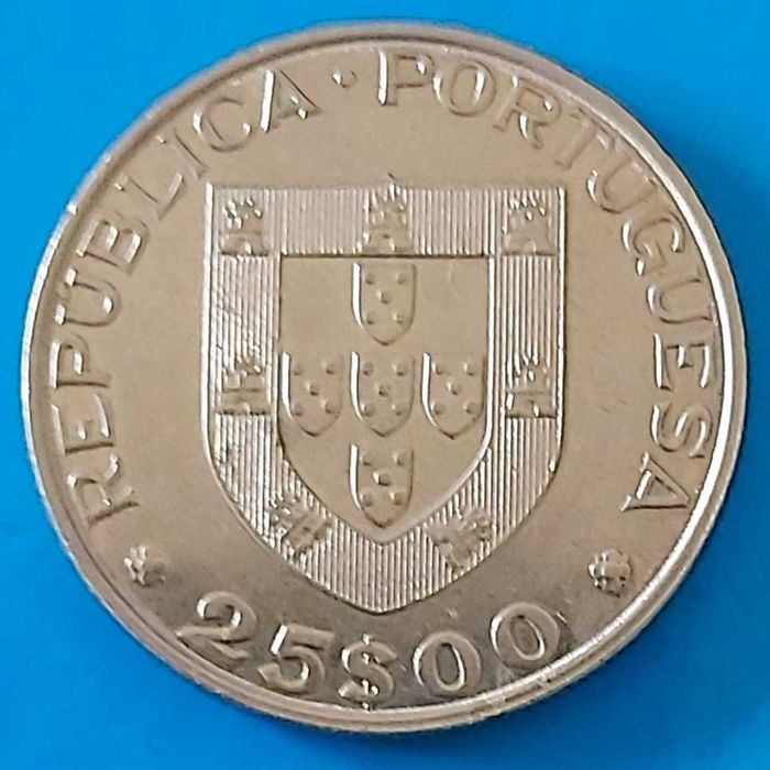 25$00 de 1986 Adesão Portugal à CEE