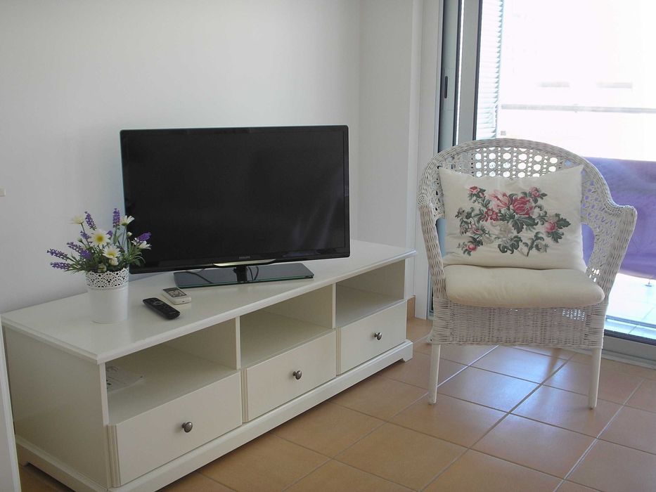 a dois minutos, a pé, do areal Monte Gordo